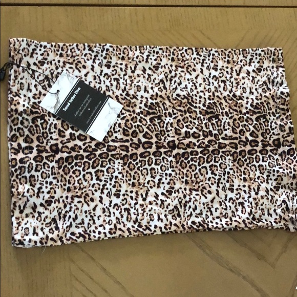 LEOPARD PRINT PULL OVER FACE MASK - Picture 4 of 12